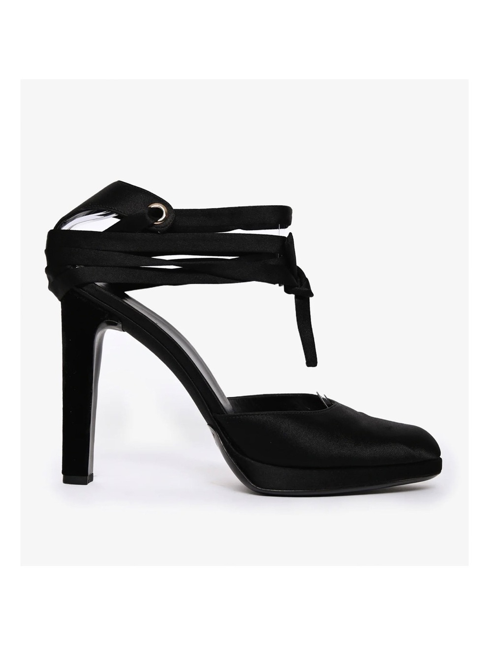Gucci Tom Ford 2004 Black Satin Velvet Ankle Wrap Platform Heels 9.5